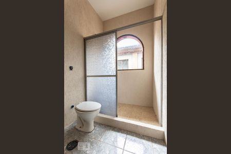 Casa à venda com 750m², 4 quartos e 6 vagas Casa à venda com 750m², 4 quartos e 6 vagasSuíte 1