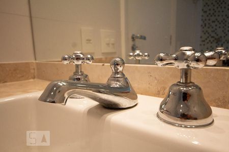 Apartamento à venda com 430m², 4 quartos e 5 vagasSuíte 1