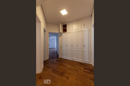 Apartamento à venda com 430m², 4 quartos e 5 vagasSuíte 3