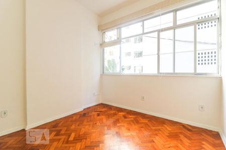 Quarto de apartamento para alugar com 1 quarto, 60m² em Leme, Rio de Janeiro