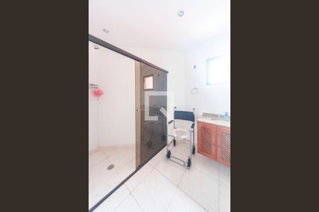 Apartamento à venda com 150m², 3 quartos e 2 vagas Apartamento à venda com 150m², 3 quartos e 2 vagasBanheiro do Quarto 2