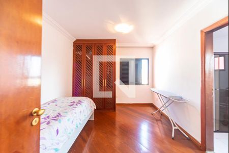 Apartamento à venda com 150m², 3 quartos e 2 vagas Apartamento à venda com 150m², 3 quartos e 2 vagasQuarto 2