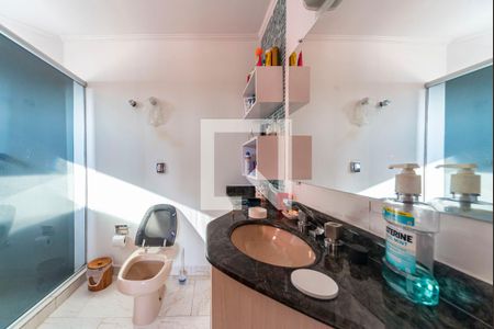 Apartamento à venda com 150m², 3 quartos e 2 vagas Apartamento à venda com 150m², 3 quartos e 2 vagasBanheiro do Quarto 1