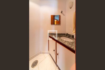 Lavabo de apartamento à venda com 3 quartos, 150m² em Vila Valparaíso, Santo André