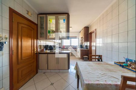 Apartamento à venda com 150m², 3 quartos e 2 vagas Apartamento à venda com 150m², 3 quartos e 2 vagasCozinha