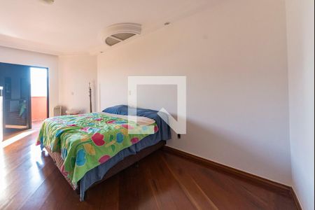 Apartamento à venda com 150m², 3 quartos e 2 vagas Apartamento à venda com 150m², 3 quartos e 2 vagasQuarto 1