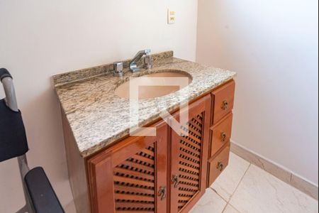 Apartamento à venda com 150m², 3 quartos e 2 vagas Apartamento à venda com 150m², 3 quartos e 2 vagasPia