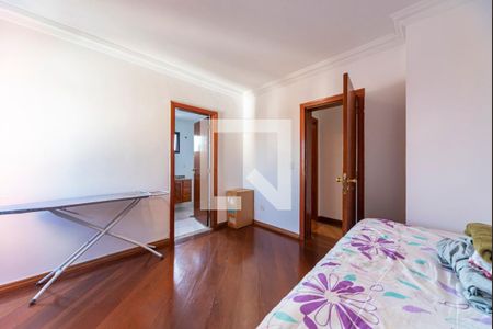 Apartamento à venda com 150m², 3 quartos e 2 vagas Apartamento à venda com 150m², 3 quartos e 2 vagasQuarto 2