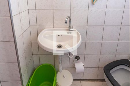 Apartamento à venda com 150m², 3 quartos e 2 vagas Apartamento à venda com 150m², 3 quartos e 2 vagasBanheiro de serviço