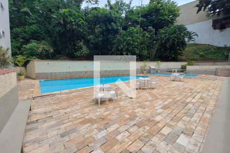 Apartamento para alugar com 64m², 2 quartos e 1 vagaÁrea comum