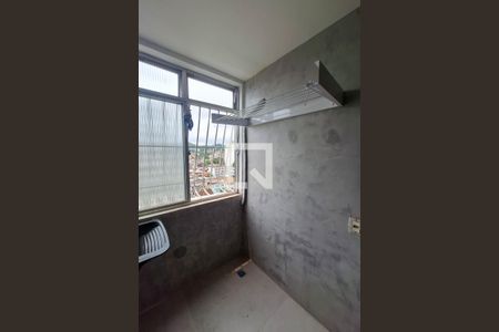 Apartamento para alugar com 64m², 2 quartos e 1 vagaÁrea de Serviço