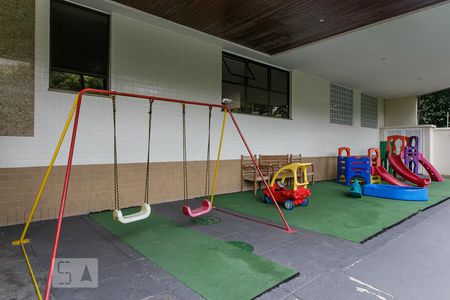 Apartamento para alugar com 118m², 3 quartos e 2 vagasPlayground