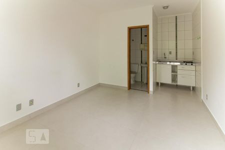 Quarto/Cozinha de kitnet/studio para alugar com 1 quarto, 20m² em Bangú, Santo André