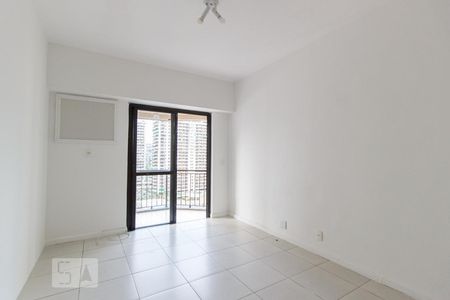 Apartamento para alugar com 98m², 2 quartos e 1 vagaQuarto