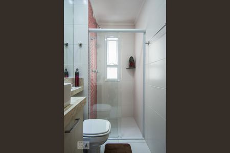 Banheiro de apartamento para alugar com 2 quartos, 68m² em Rudge Ramos, São Bernardo do Campo