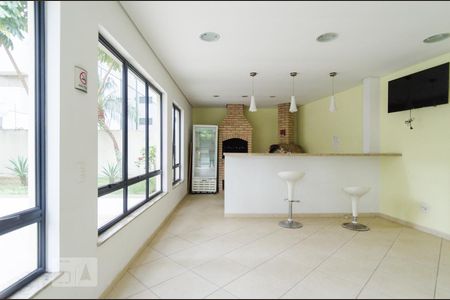 Apartamento à venda com 140m², 4 quartos e 2 vagas Apartamento à venda com 140m², 4 quartos e 2 vagasChurrasqueira