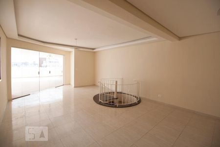 Apartamento à venda com 220m², 2 quartos e 2 vagasSegundo Andar