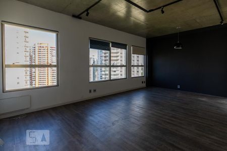 Apartamento para alugar com 1 quarto, 70m² em Jardim Fonte do Morumbi, São Paulo