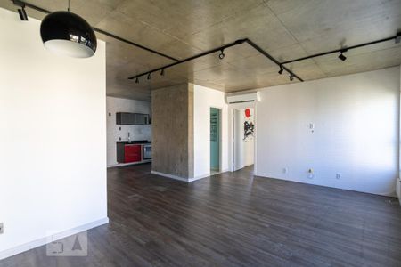 Sala de apartamento para alugar com 1 quarto, 70m² em Jardim Fonte do Morumbi, São Paulo