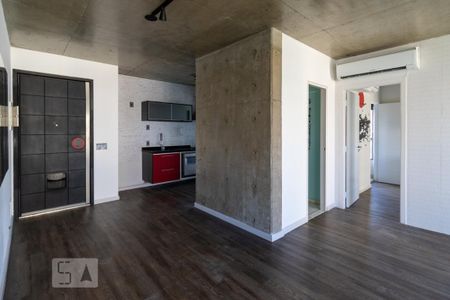 Sala de apartamento para alugar com 1 quarto, 70m² em Jardim Fonte do Morumbi, São Paulo