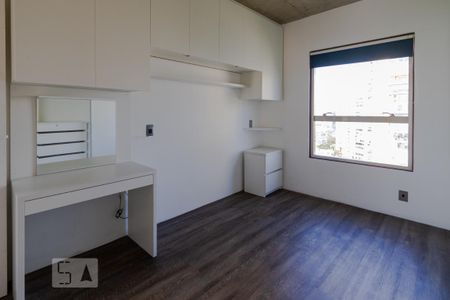 Suíte de apartamento para alugar com 1 quarto, 70m² em Jardim Fonte do Morumbi, São Paulo