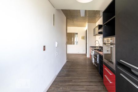 Cozinha de apartamento para alugar com 1 quarto, 70m² em Jardim Fonte do Morumbi, São Paulo