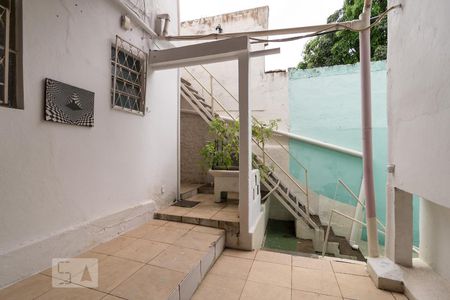 Casa à venda com 250m², 8 quartos e 4 vagasÁrea Externa Sala