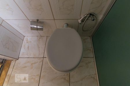 Banheiro Social de casa à venda com 8 quartos, 250m² em São Francisco, Belo Horizonte