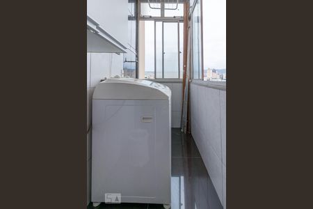 Apartamento para alugar com 60m², 2 quartos e 1 vagaÁrea de Serviço