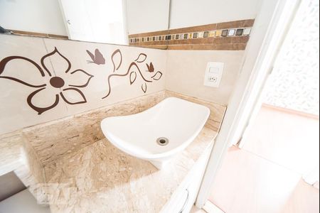 Banheiro de apartamento para alugar com 2 quartos, 50m² em Planalto, São Bernardo do Campo