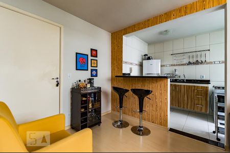 Sala de apartamento para alugar com 2 quartos, 50m² em Jardim Nova Europa, Campinas