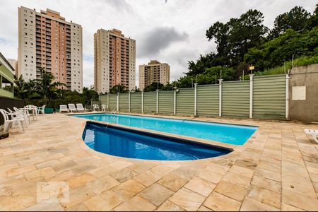 Apartamento para alugar com 50m², 2 quartos e 1 vaga Apartamento para alugar com 50m², 2 quartos e 1 vagaÁrea Comum - Piscina