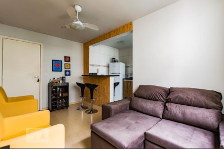 Sala de apartamento para alugar com 2 quartos, 50m² em Jardim Nova Europa, Campinas
