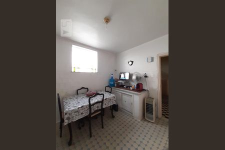 Casa para alugar com 320m², 8 quartos e 4 vagas Casa para alugar com 320m², 8 quartos e 4 vagasCopa