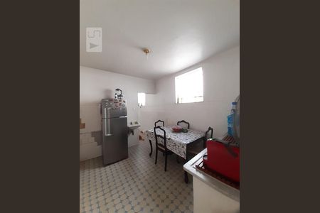 Casa para alugar com 320m², 8 quartos e 4 vagas Casa para alugar com 320m², 8 quartos e 4 vagasCopa