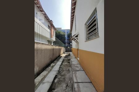 Casa para alugar com 320m², 8 quartos e 4 vagas Casa para alugar com 320m², 8 quartos e 4 vagasGaragem