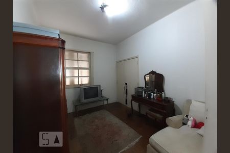 Casa para alugar com 320m², 8 quartos e 4 vagas Casa para alugar com 320m², 8 quartos e 4 vagasQuarto 4