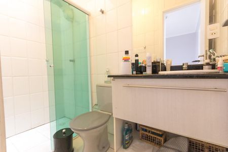 Banheiro 2  de casa à venda com 3 quartos, 135m² em Vila Brasílio Machado, São Paulo