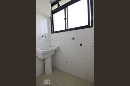 Apartamento para alugar com 58m², 2 quartos e 1 vagaÁrea de serviço