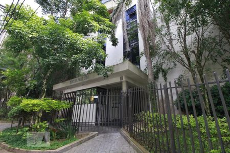 Apartamento para alugar com 58m², 2 quartos e 1 vagaFachada