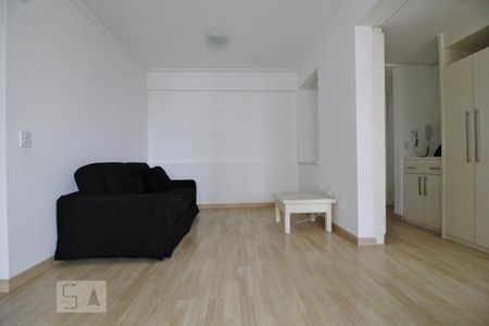 Sala de apartamento para alugar com 2 quartos, 58m² em Vila Andrade, São Paulo