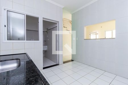 Casa de condomínio à venda com 69m², 3 quartos e 1 vaga Casa de condomínio à venda com 69m², 3 quartos e 1 vagaCozinha