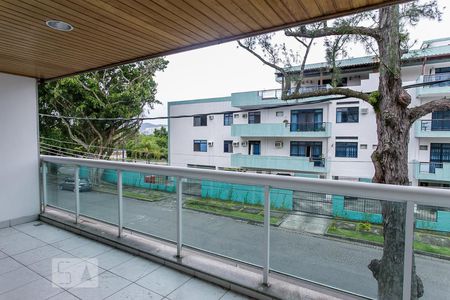 Apartamento para alugar com 100m², 3 quartos e 2 vagasVista