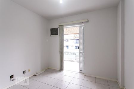 Apartamento para alugar com 100m², 3 quartos e 2 vagasQuarto