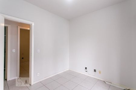 Apartamento para alugar com 100m², 3 quartos e 2 vagasQuarto