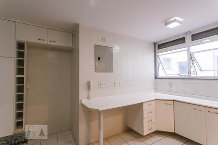 Apartamento para alugar com 100m², 3 quartos e 2 vagasCozinha