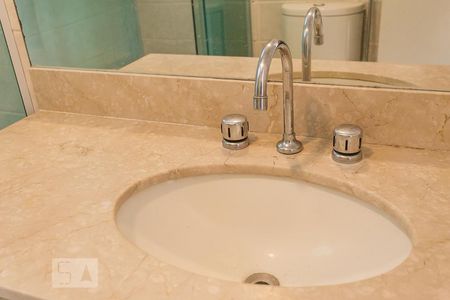 Apartamento para alugar com 100m², 3 quartos e 2 vagasDetalhe