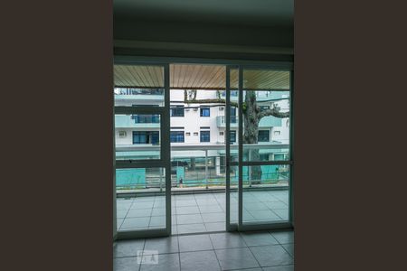 Sala de apartamento para alugar com 3 quartos, 100m² em Recreio dos Bandeirantes, Rio de Janeiro