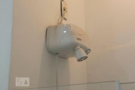 Apartamento para alugar com 90m², 3 quartos e sem vagaBanheiro (Chuveiro)
