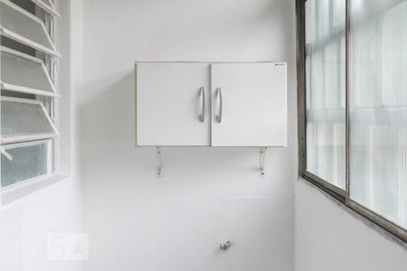 Apartamento para alugar com 90m², 3 quartos e sem vagaÁrea de serviço